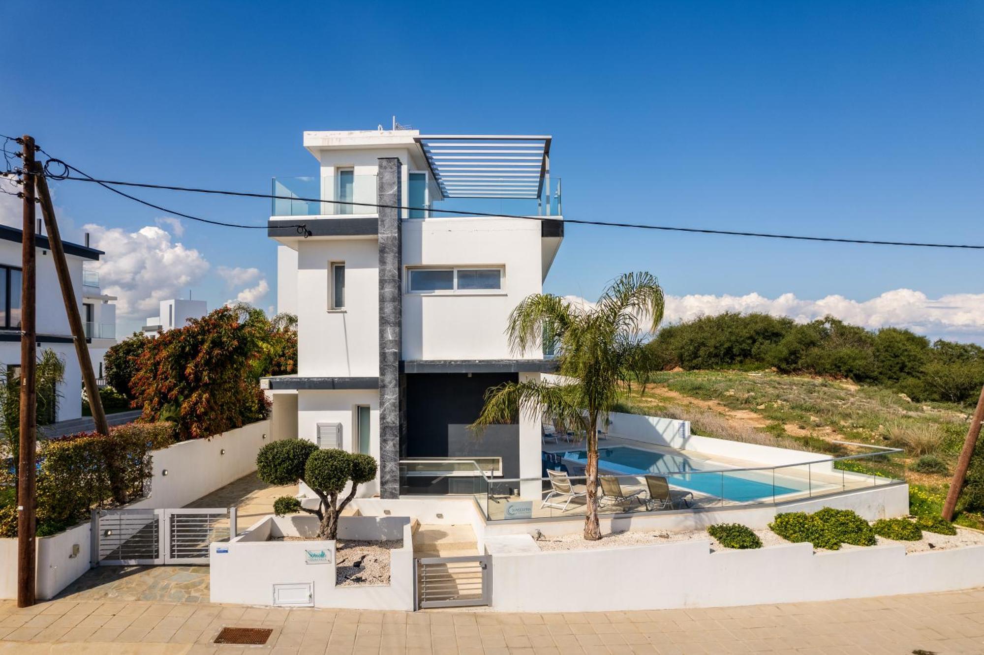 Seaside Luxury Villa Paralimni Dış mekan fotoğraf