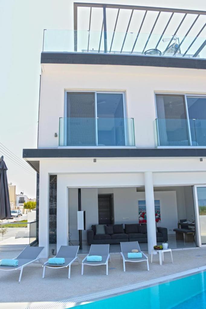 Seaside Luxury Villa Paralimni Dış mekan fotoğraf